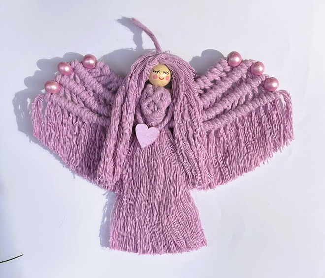 Makramee enkeli Laventeli- 20 cm x 19 cm