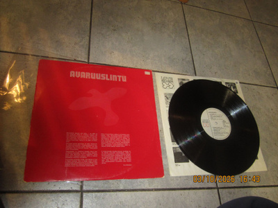 Avaruuslintu: Avaruuslintu - LP (Love Records, 1976)