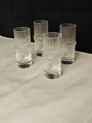 4 kpl Niva Tapio Wirkkala Iittala snapsilasi