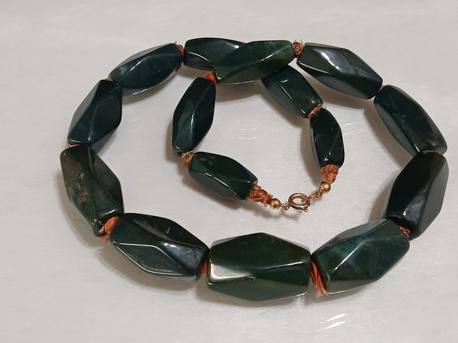 Antique Bloodstone Art Deco kaulakoru 80-luvun