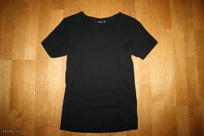 Lindex musta t-paita XS / 34