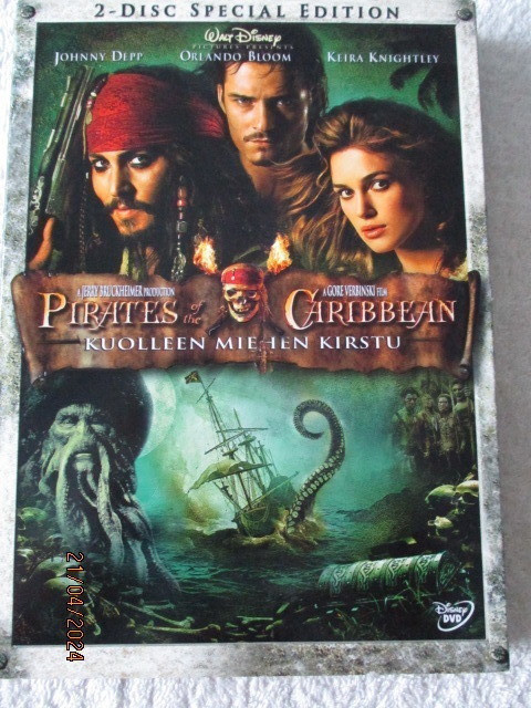 PIRATES OF THE CARIBBEAN (2 x DVD) KUOLLEEN MIEHEN KIRSTU
