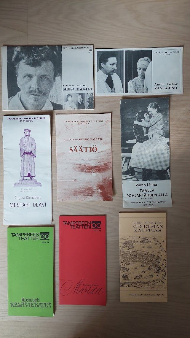 Tampereen teattereiden käsiohjelmia v. 1975-78