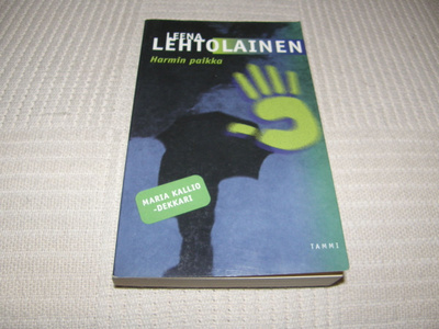 Leena Lehtolainen Harmin paikka -pok