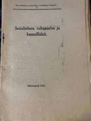 Sosialistinen valtapuolue ja kunnallislait