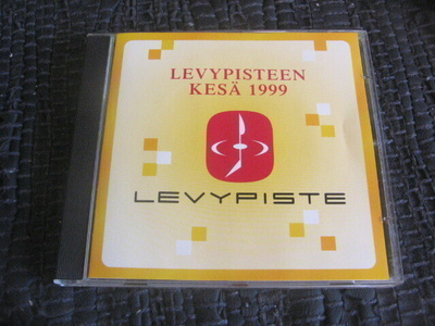 Levypisteen kesä 1999 (Def Leppard, Blackmore's Night..??