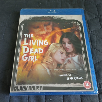 The Living Dead Girl Blu-ray **muoveissa**