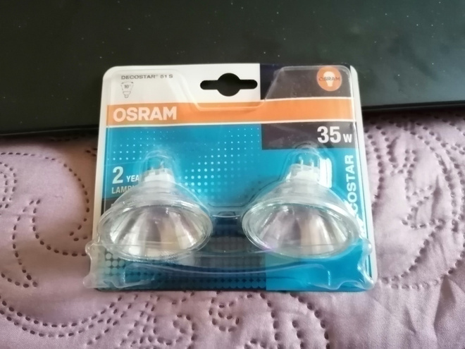 2 kpl Osram Decostar 51 S halogen polttimoita 35 W  GU5,3