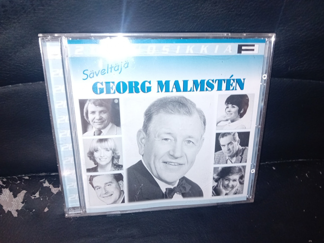 CD 20 SUOSIKKIA  : Säveltäjä Georg Malmsten  ( SIS POSTIKUL)
