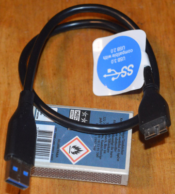 USB 3.0 Micro-B - USB 3.0 Type-A kaapeli, noin 46 cm
