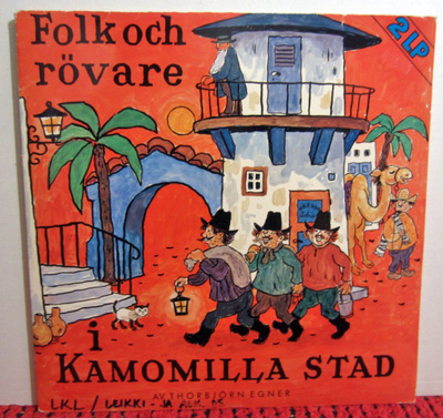 Folk och röväre i Kamomilla Stad Kolme iloista rosvoa 2 LP