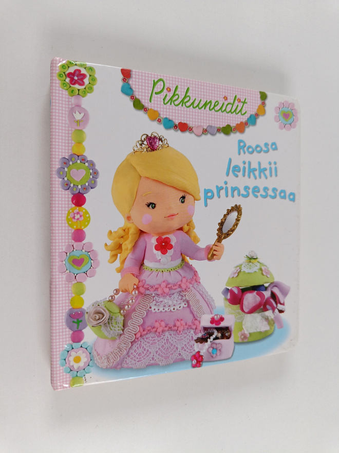 Emilie Beaumont : Roosa leikkii prinsessaa