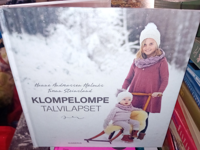 KLOMPELOMPE Talvilapset  ( SIS POSTIKULU )
