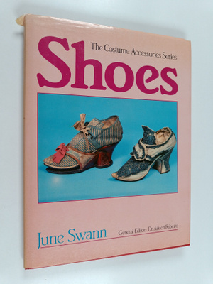 June Swann : Shoes