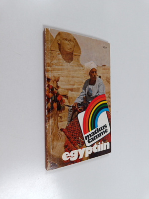 Matkustamme Egyptiin