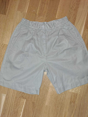 Beiget shortsit puuvillaa koko S