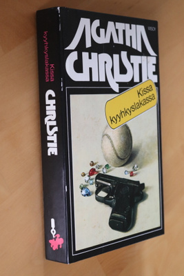 Agatha Christie : Kissa kyyhkyslakassa ( 3.p. 1985 )