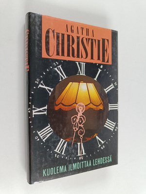 Agatha Christie : Kuolema ilmoittaa lehdessä