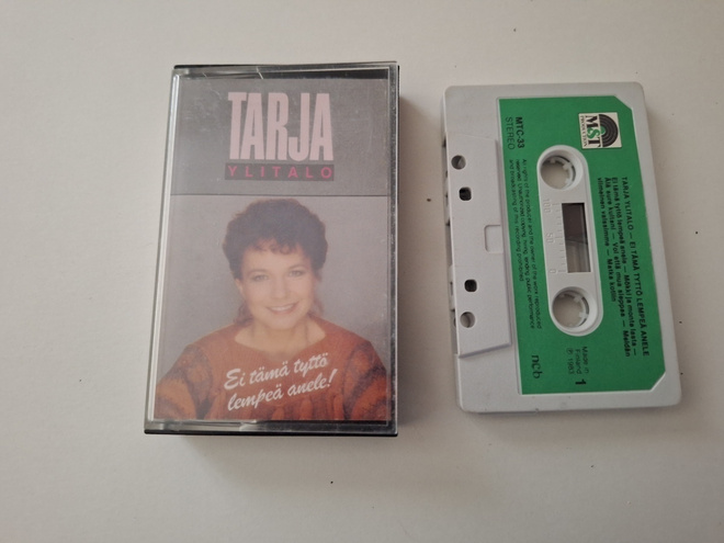 TARJA YLITALO - EI TÄMÄ TYTTÖ LEMPEÄ ANELE c-kasetti