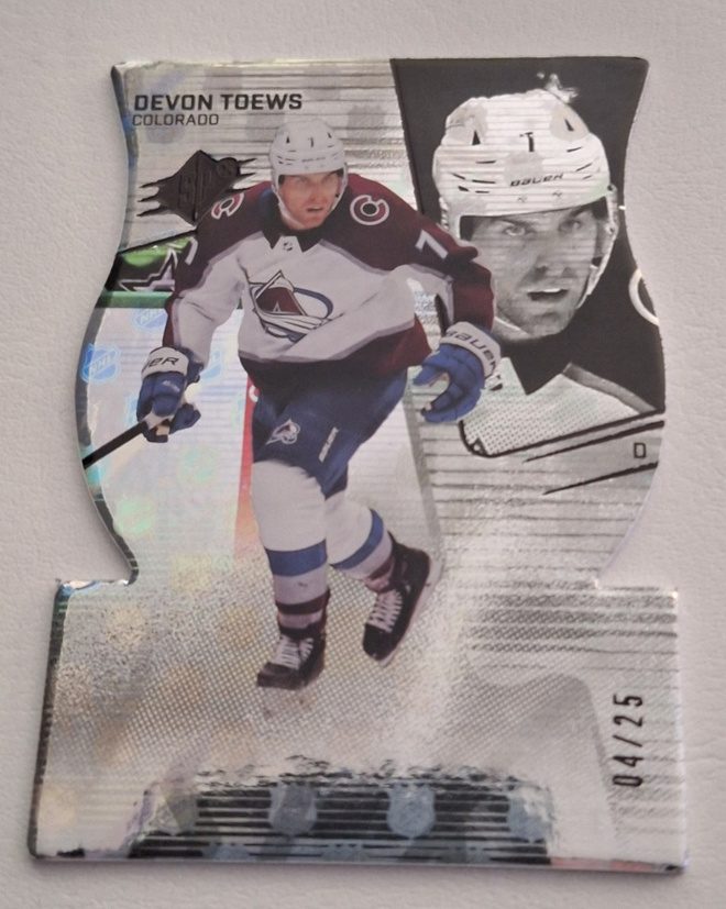 2022-23 SPx  NHL Shield Die-Cut Hologram #23 /25 Devon Toews
