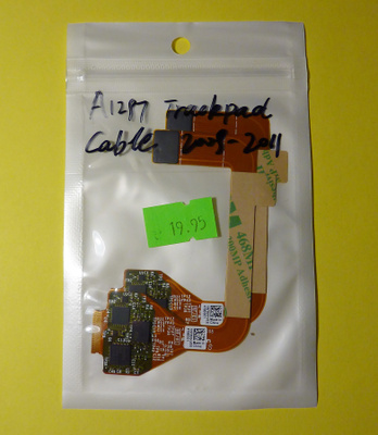 Apple MacBook Pro 17" A1297 2009 - 2011 tasohiiren kaapeli