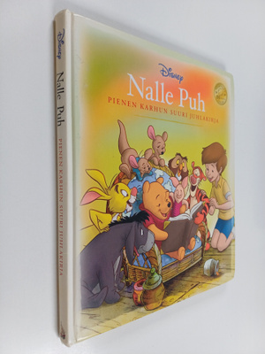 Nalle Puh : pienen karhun suuri juhlakirja