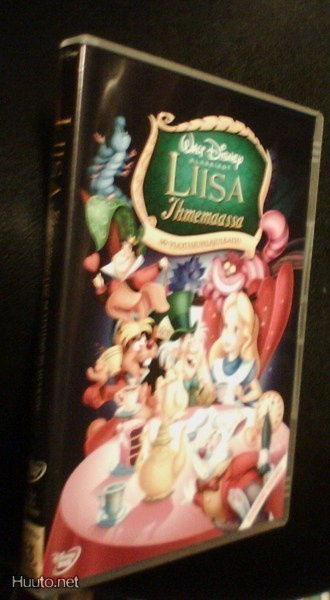 Disney Klassikko 13: LIISA IHMEMAASSA dvd (Sis.postikulut)