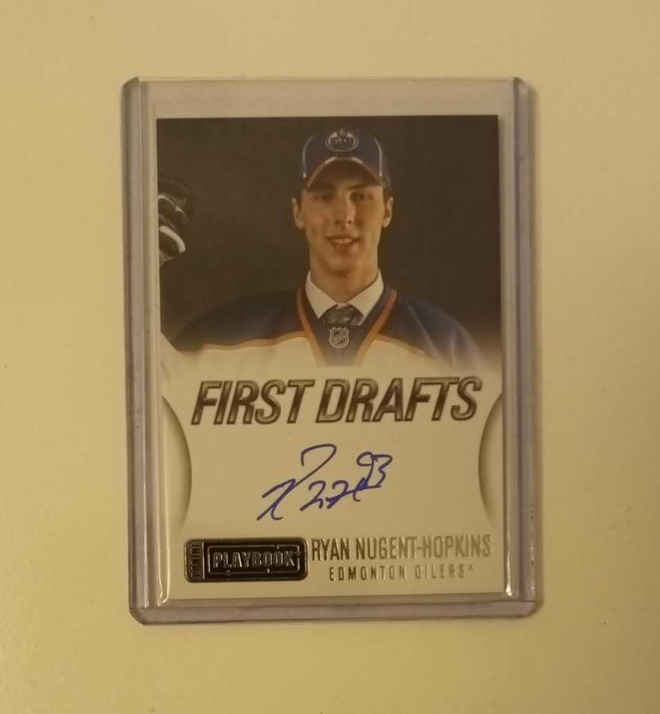 13-14 Panini Ryan Nugent-Hopkins First Drafts Signature