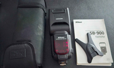 Nikon Speedlight SB-900 salama