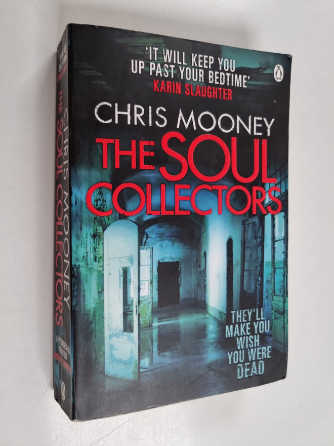 Chris Mooney : The Soul Collectors
