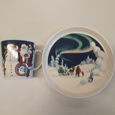 Arabia revontulet lautanen ja lumiukko muki setti