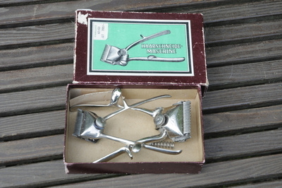 Vintage hiustenleikkuulaite 2 kpl, ei hintavarausta !