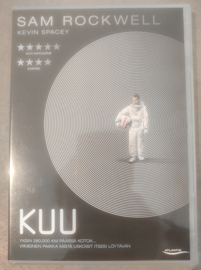 Kuu (Sam Rockwell)
