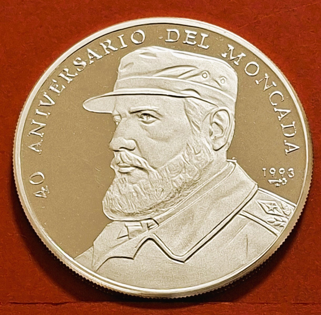 Kuuba, 1 oz 999 hopeaa 1993. Fidel Castro. Harvinainen (KD7)