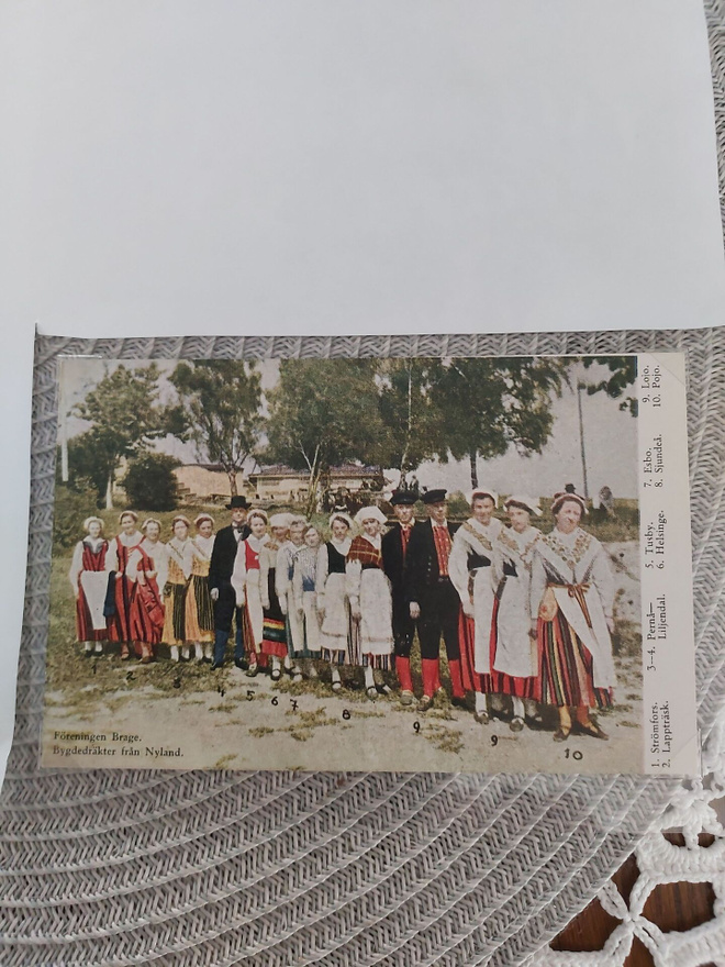 Suomalaisia kansantansseja
