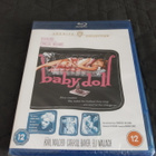 Baby Doll - nukkevaimo Blu-ray **muoveissa** - pikkukuva 1