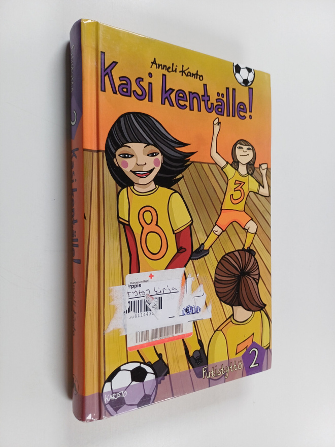 Anneli Kanto : Kasi kentälle!