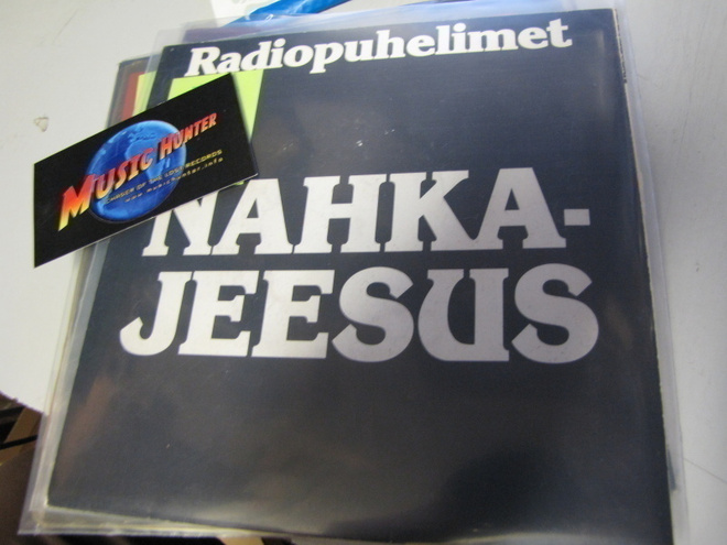 RADIOPUHELIMET - NAHKAJEESUS / PIAN PIAN 7'' SINGLE