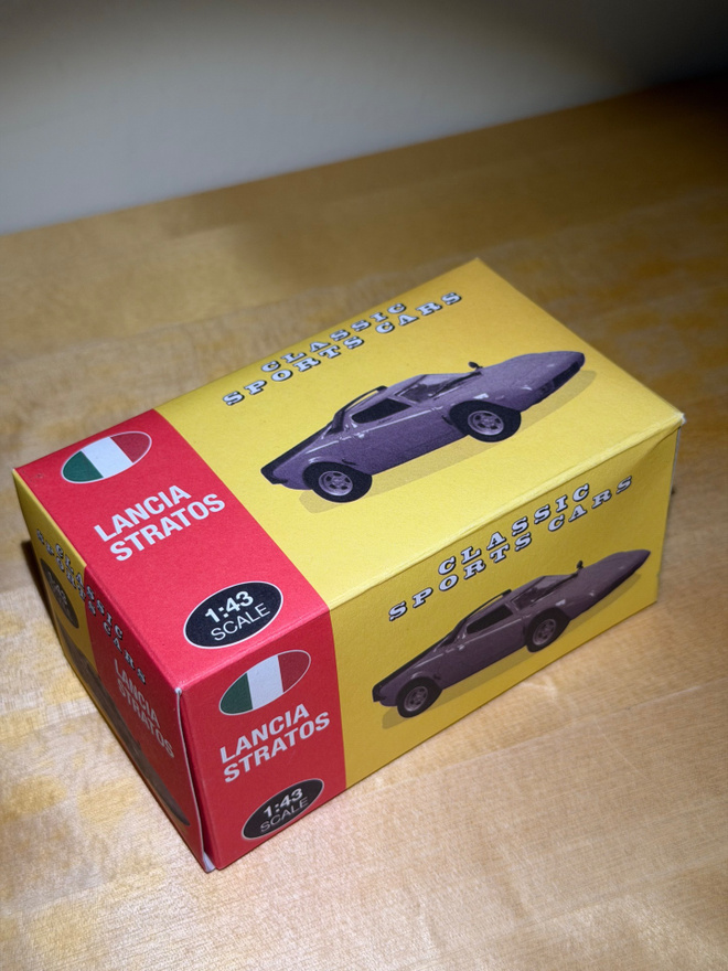 Lancia Stratos pienoismalli