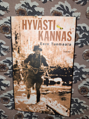 Eero Tuomaala : Hyvästi Kannas,pokkari 5p