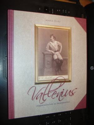 Maria Julku : Otto Vallenius oopperalaulaja ja taidemaalari
