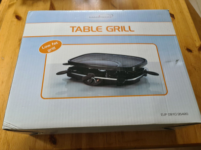 RACLETTE - Grilli ( 8-henk ) käyttämätön