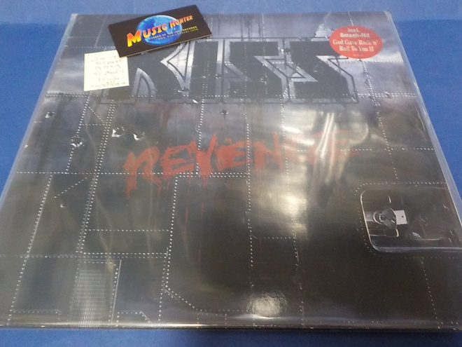 KISS - REVENGE SAKSA 1. 1992 PAINOS M-/M- LP