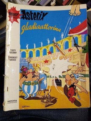 ASTERIX GLADIAATTORINA (ENSIPAINOS) SIS POSTIKULU