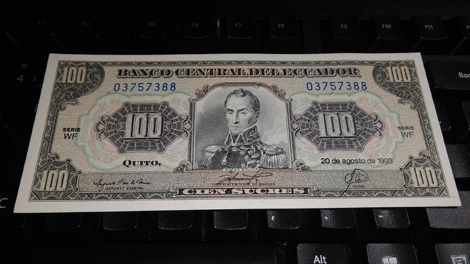 Ecuador 100 sucres 1993 UNC