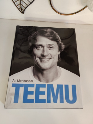 Ari Mennander; Teemu