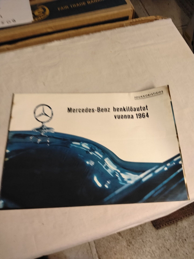 mrrcedes benz henkilöautot v 1964 esite