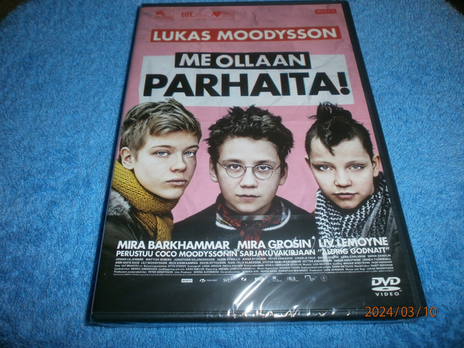 ME OLLAAN PARHAITA    uusi    DVD