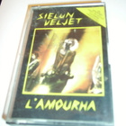 SIELUN VELJET:  L'AMOURHA  C-Kasetti (Sis.postikulut) - pikkukuva 1