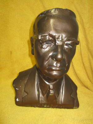 Juho Kusti Paasikiven rintakuva - essi renvall 1950